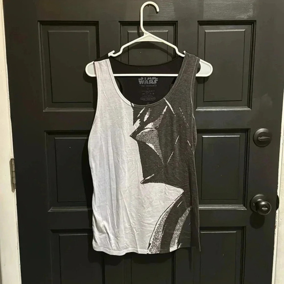 Star Wars Her Universe Darth Vader Tank - Picture 1 of 4